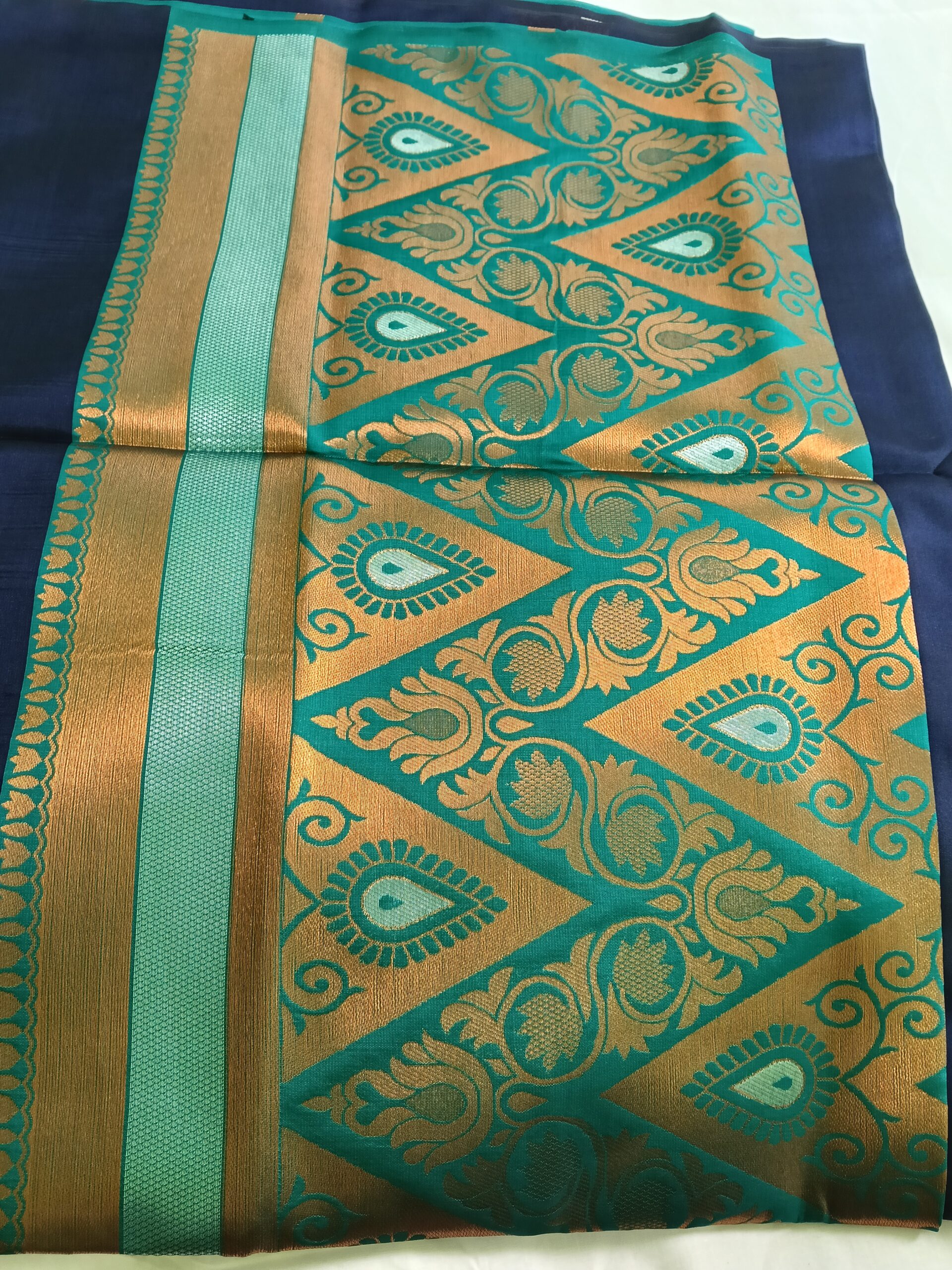 Blue Semi Kanchipuram Saree with Green & Gold-Silver Prints(Border Less) - Image 5